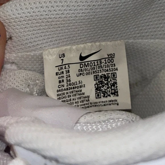 Nike Women's Court Vision Altaltr-Platform Sneakers - Picture 6 of 7